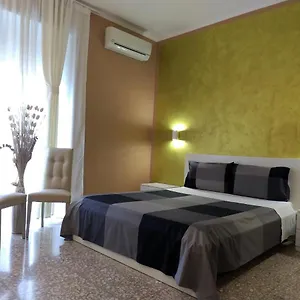 Apartment Holidays House Marconi